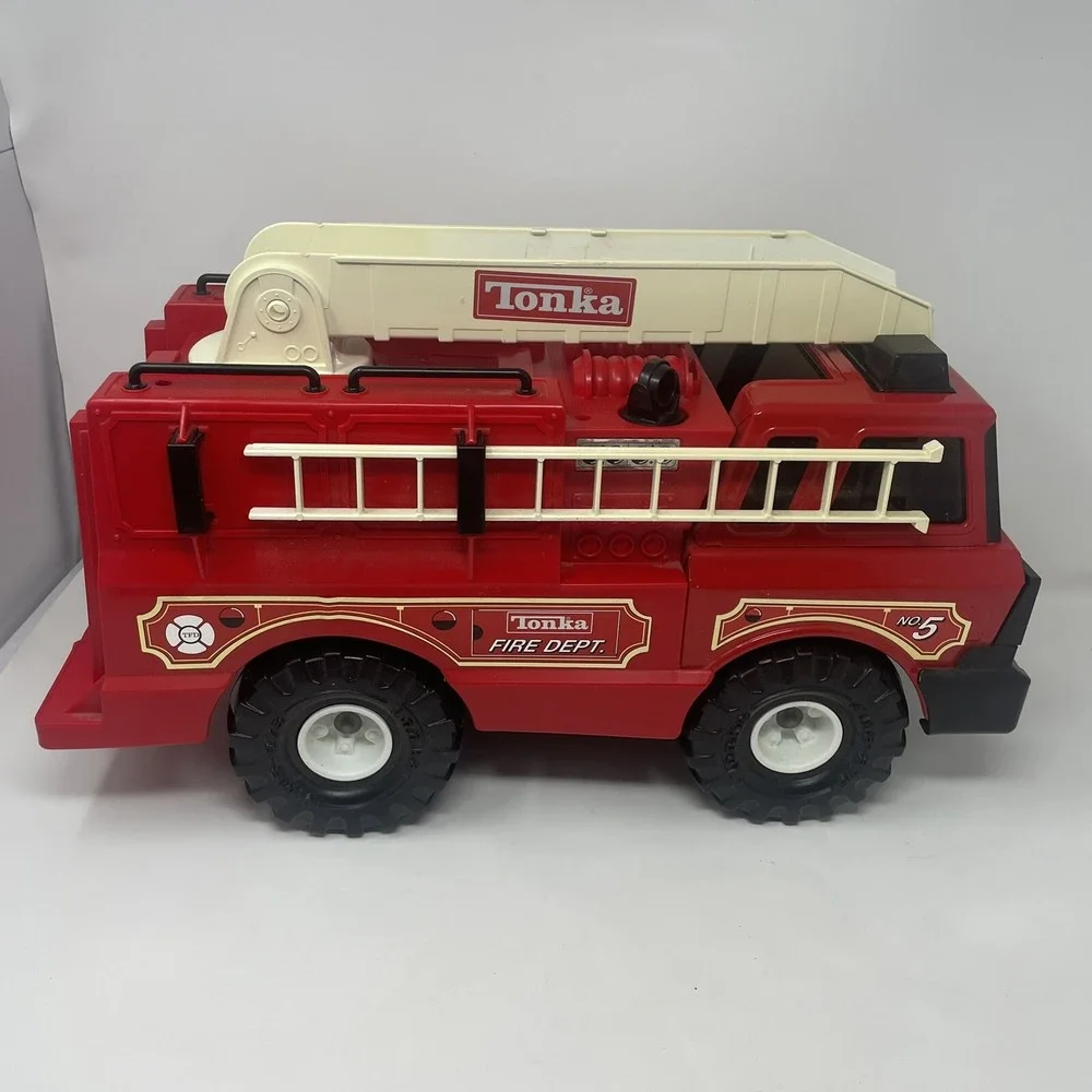 Tonka fire truck